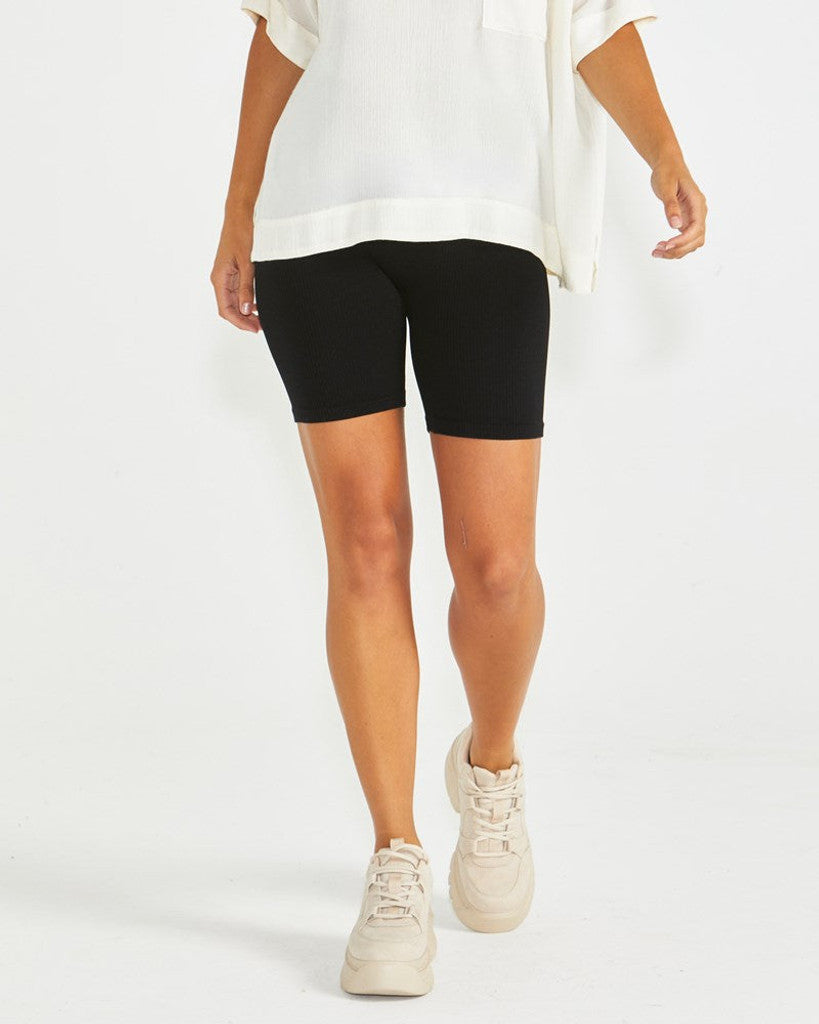 Sass Stormi Seamfree Shorts Black