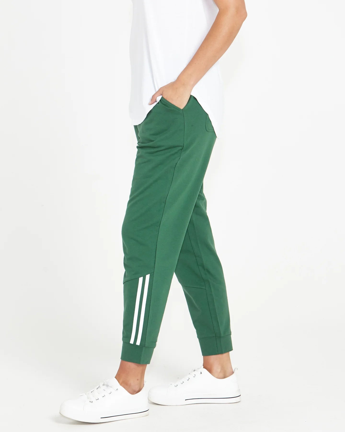 Betty Basics Lindsay Jogger Dark Green